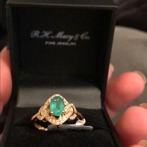 Emerald & Diamond Ring in Gold Setting Last offer